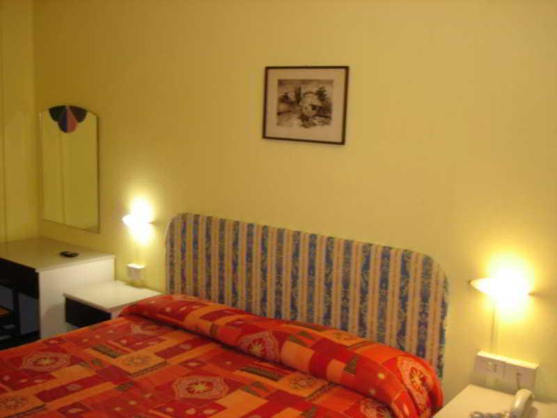 Hotel Stella Del Mare Viareggio Bagian luar foto