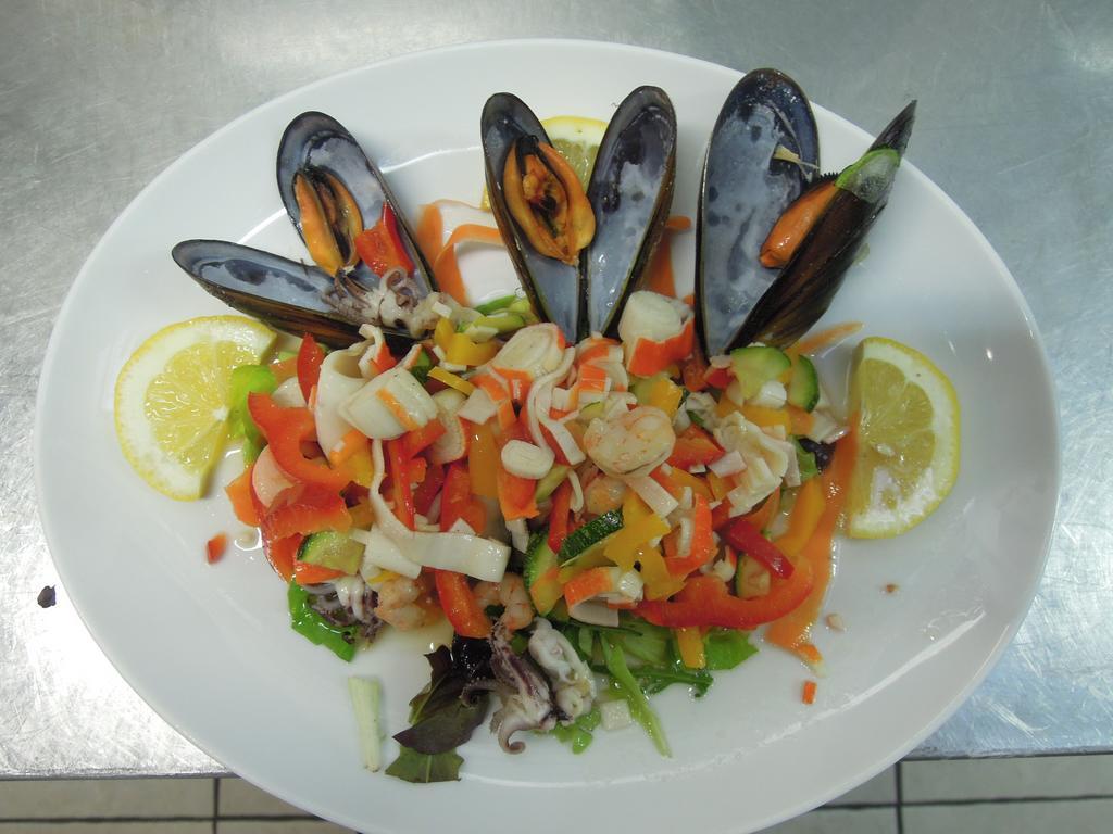Hotel Stella Del Mare Viareggio Bagian luar foto